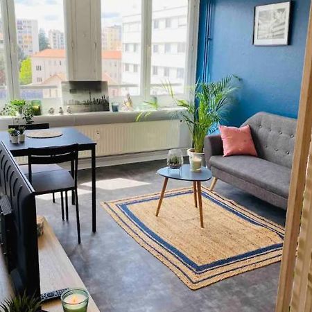 Le 610 - Cosy - Stationnement Gratuit & Wifi Apartment Saint-Etienne  Bagian luar foto